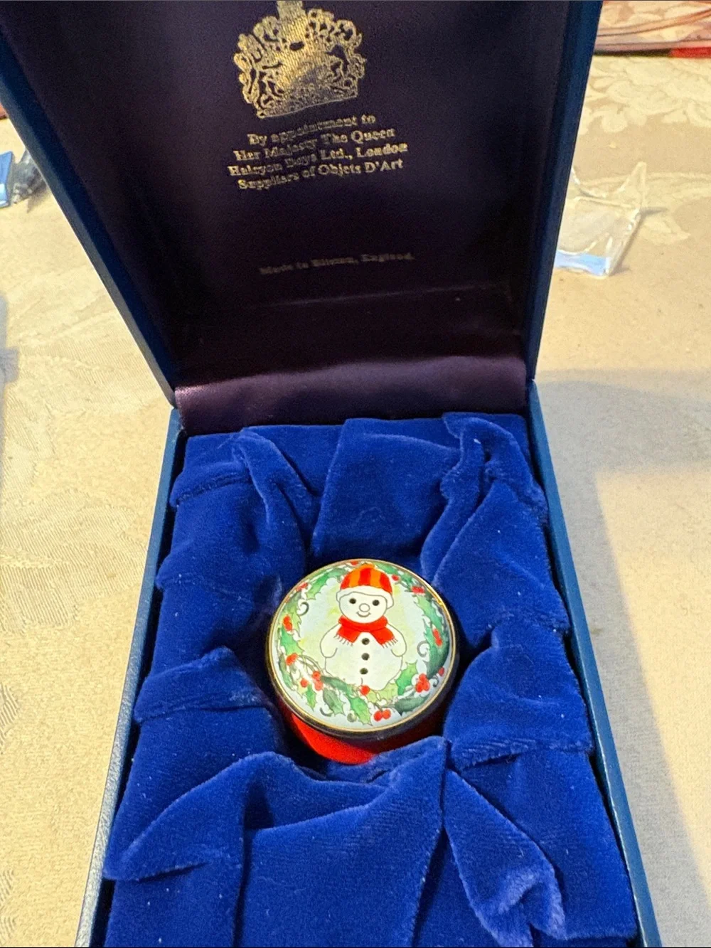 Halcyon enamel Xmas pill box